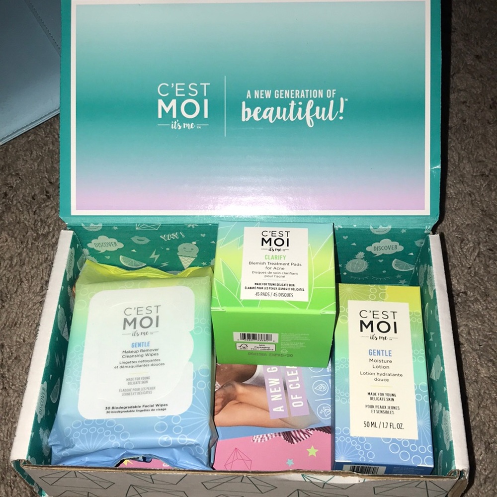 C'est Moi Skincare set